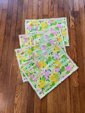 NFS Vintage Lilly Pulitzer Fruit and Flowers Placemat and Napkin